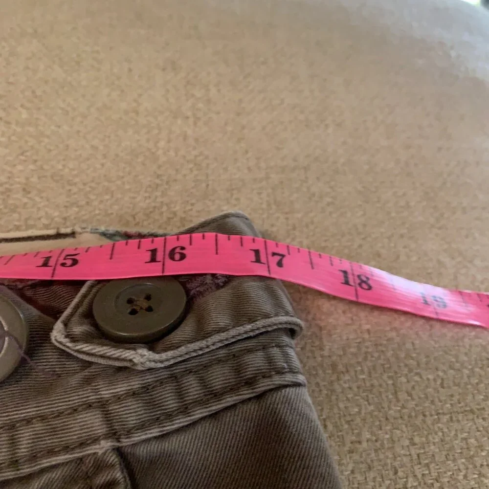 VTG Y2K Women's Cargo Shorts Mid Rise Brown Sz 34‎ Casual Pockets